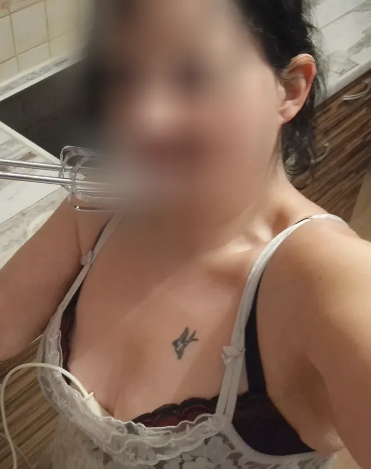 Emanuela, 36 anni